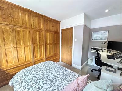 Picture 18